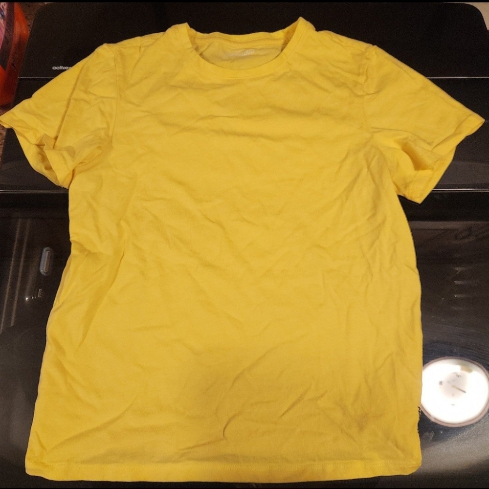 Youth Girls Yellow T-Shirt.